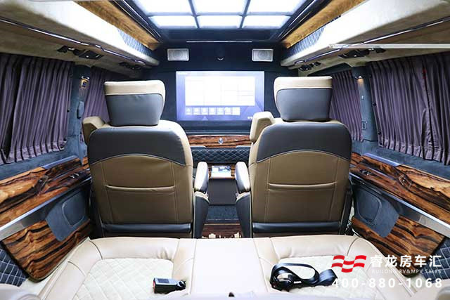 奔驰威霆商务房车，豪华与实用完美融合