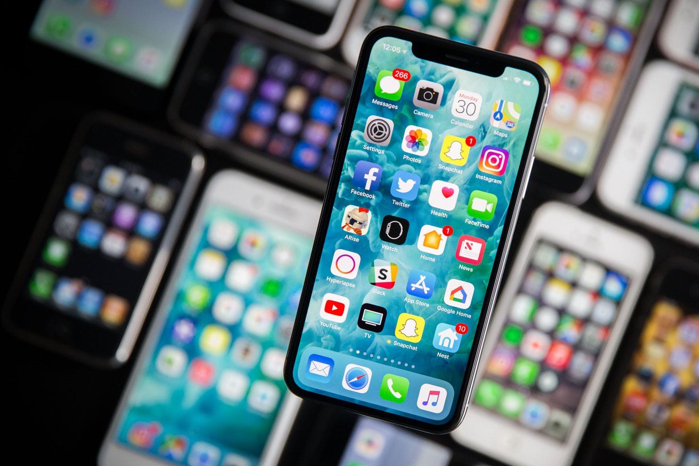 新奥门2024年资料大全官家婆，定性解答解释落实_iPhone40.78.40