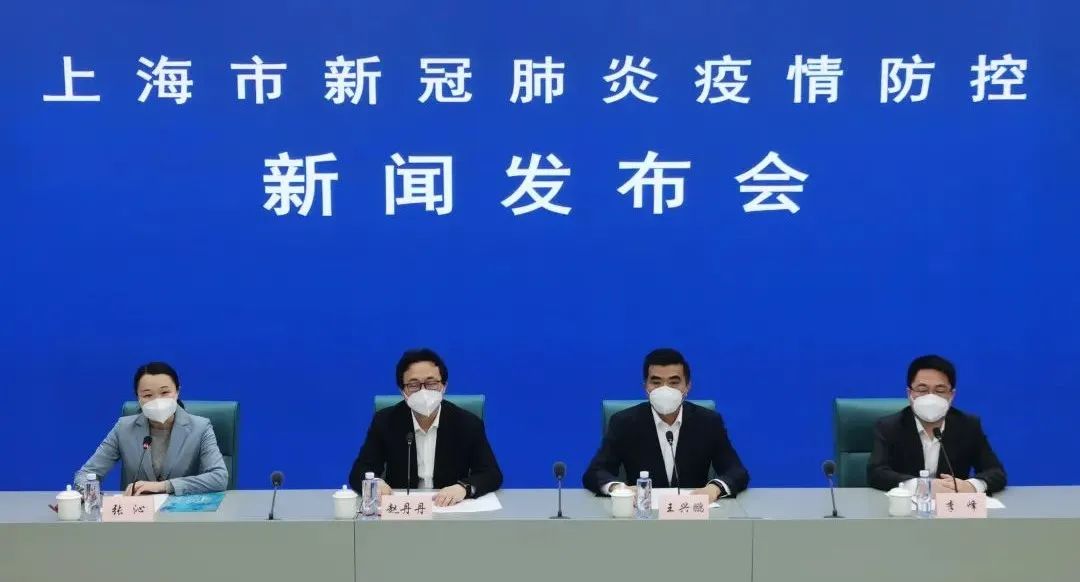 新材料突破，R300引领高性能材料新篇章