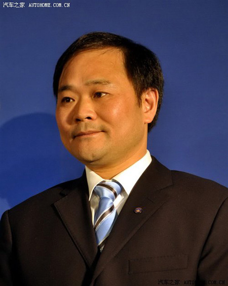 李书福，汽车产业领军企业家