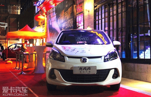 长安迷你奔奔，城市新宠儿的诞生与风采展现